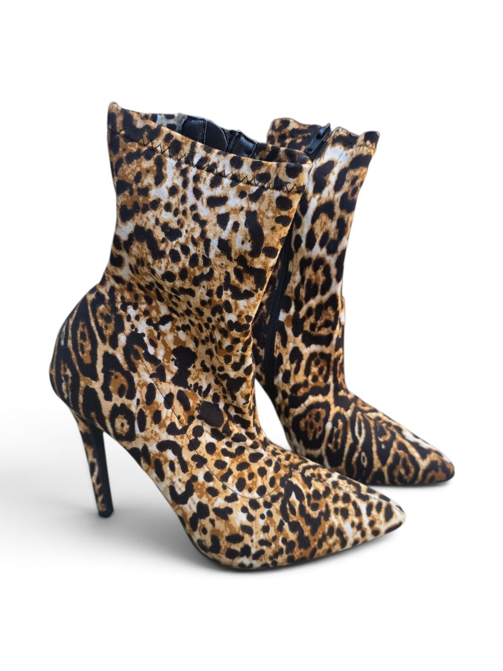 Leopard Print Pointed Toe Ankle Boots - Brown